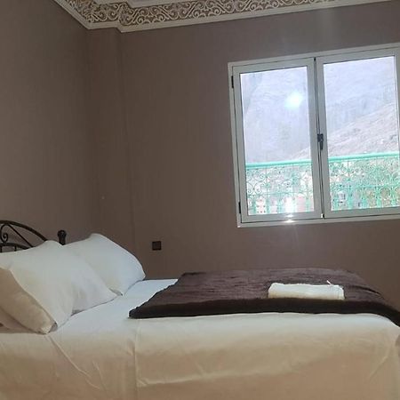 Auberge Restaurant Fatihi Freres Tinghir Kültér fotó
