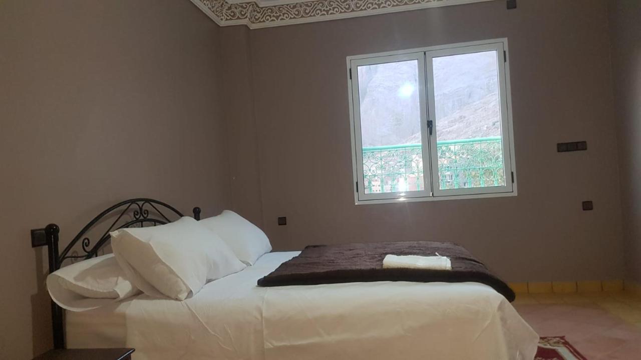 Auberge Restaurant Fatihi Freres Tinghir Kültér fotó