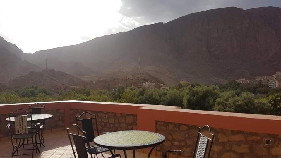 Auberge Restaurant Fatihi Freres Tinghir Kültér fotó